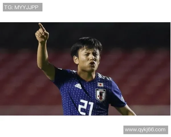 日本足球队的明星球员有哪些他们的表现如何分析